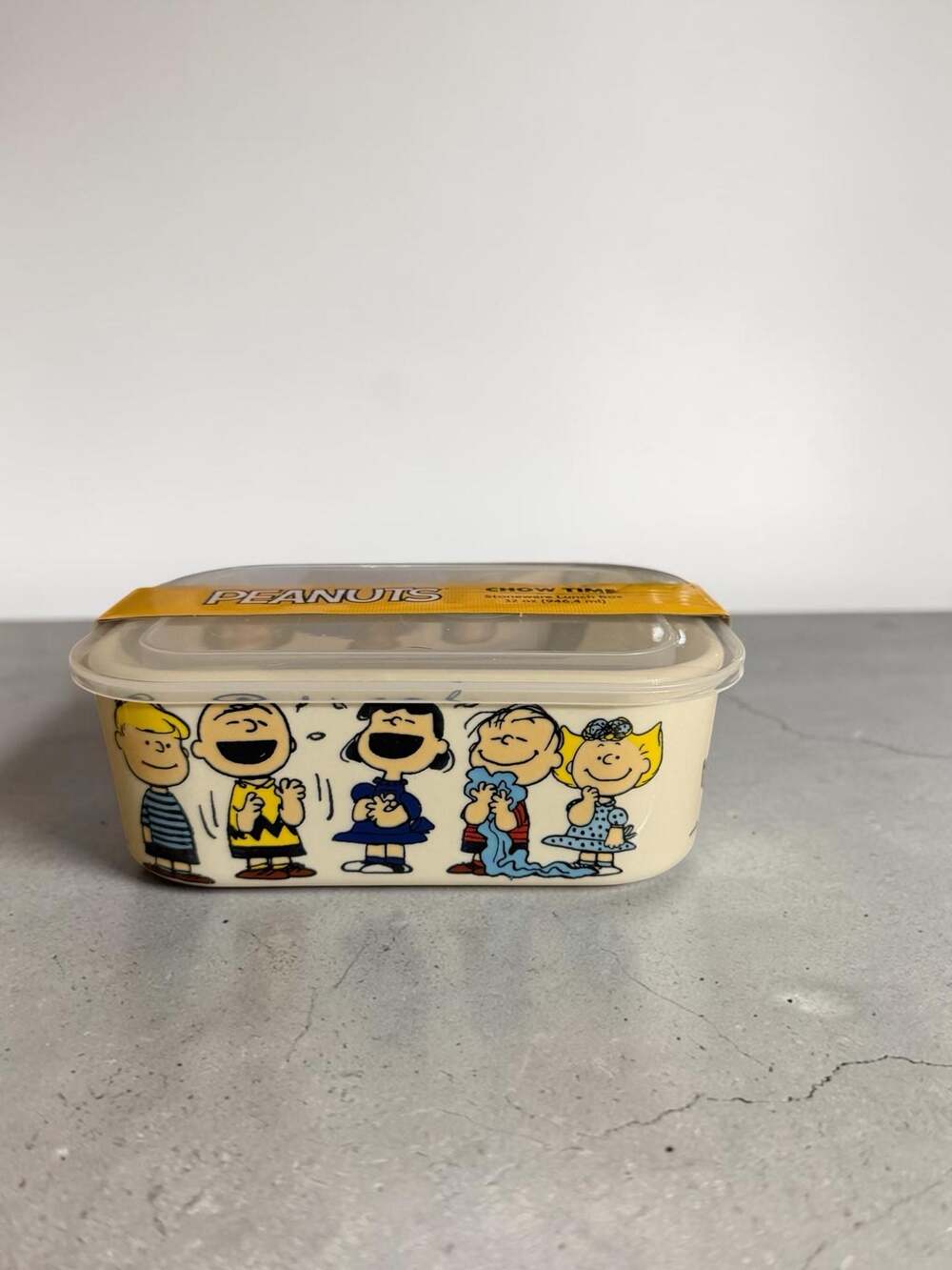 Peanuts Chow Time 32oz Stoneware Lunch Box by Gibson Homewares